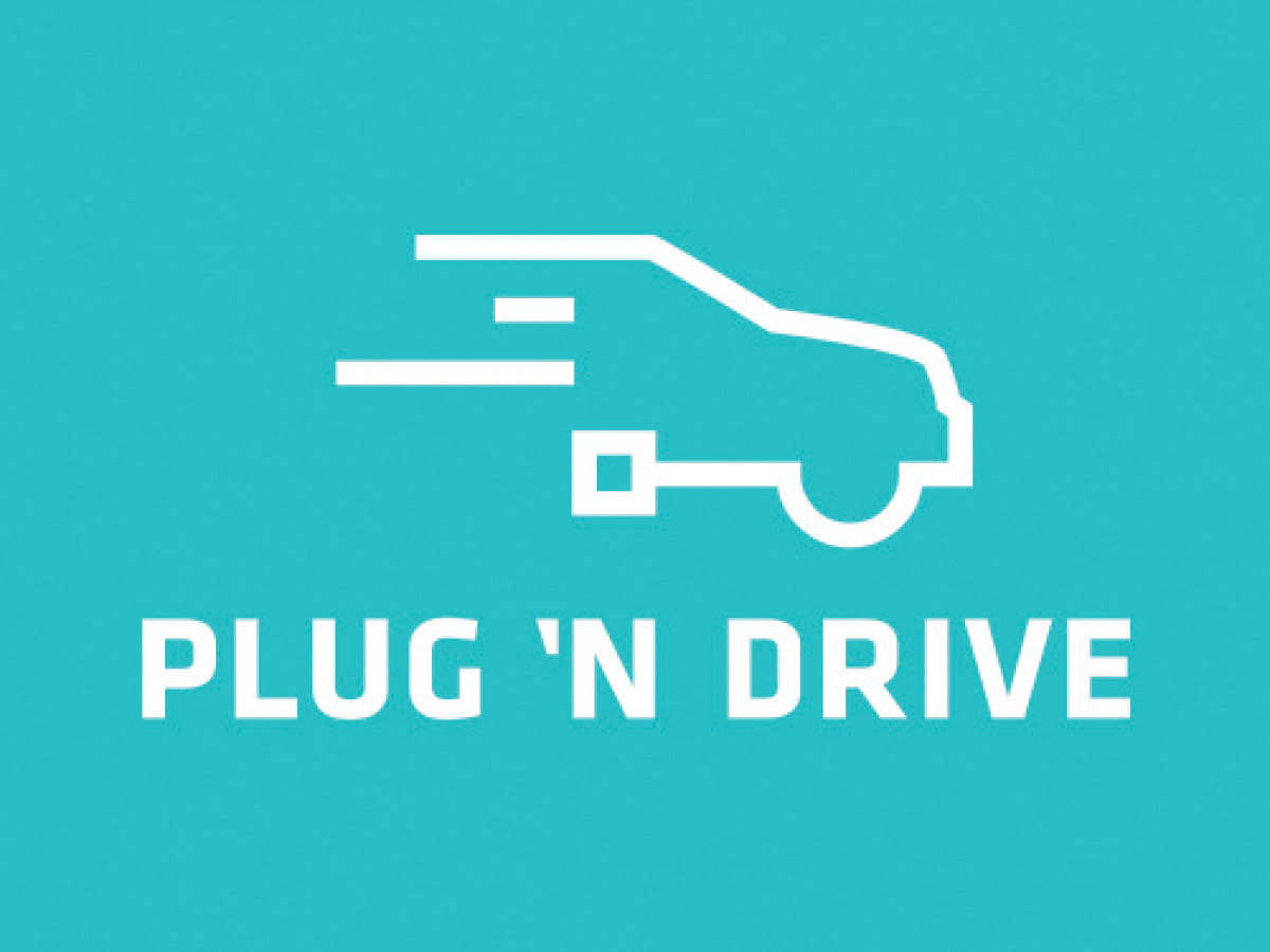 Plug N' Drive Logo